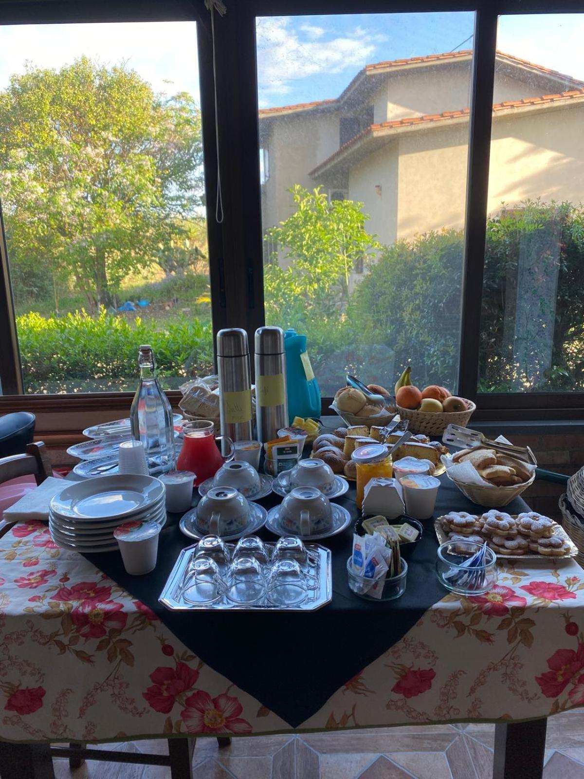 Agriturismo Da Patrizia Simaxis Eksteriør billede